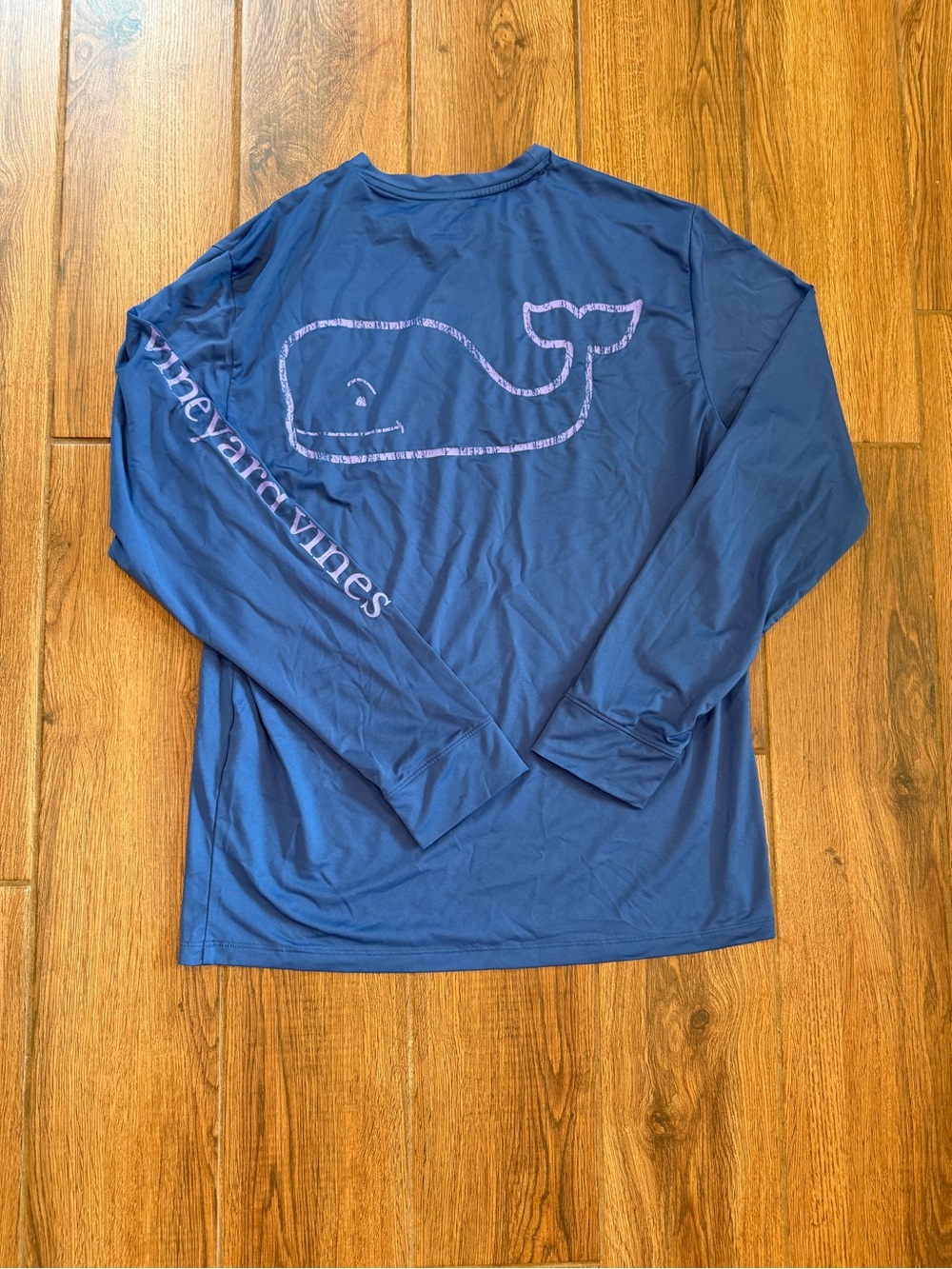 Vineyard Vines performance Navy Long-Sleeve Tee with Pink Whale / men’s XS